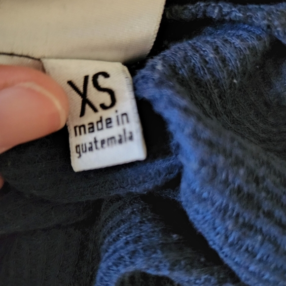 ECOTE Sheer Waffle Knit Top - Picture 10 of 11